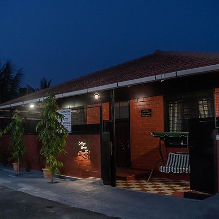 Udupi Homestay - Cottage House - Dendoorkatte Ngoại thất bức ảnh
