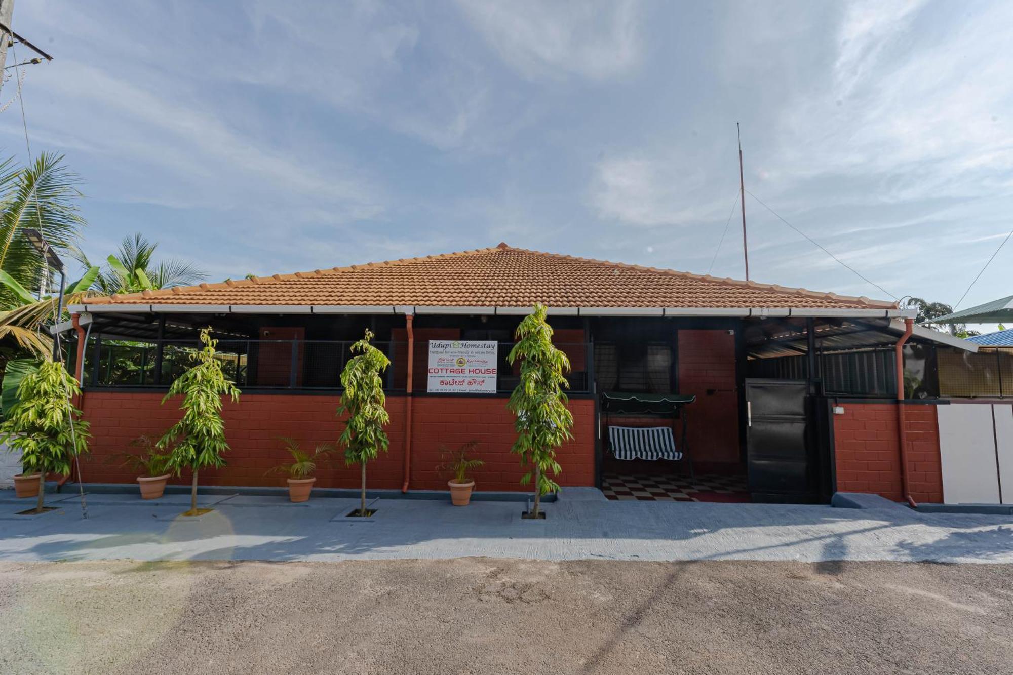 Udupi Homestay - Cottage House - Dendoorkatte Ngoại thất bức ảnh